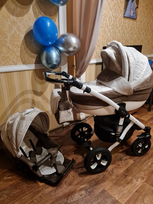 Коляска Adamex 2 в 1