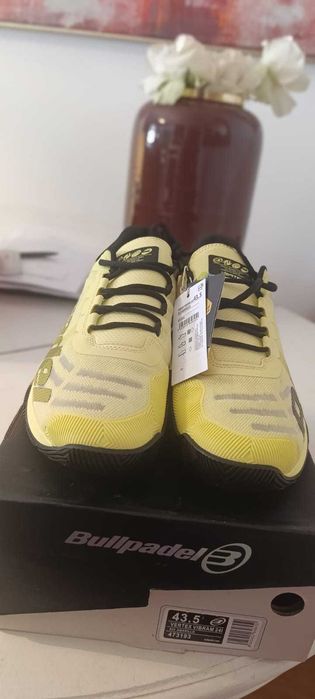 Ténis Bullpadel VERTEX VIBRAM 241