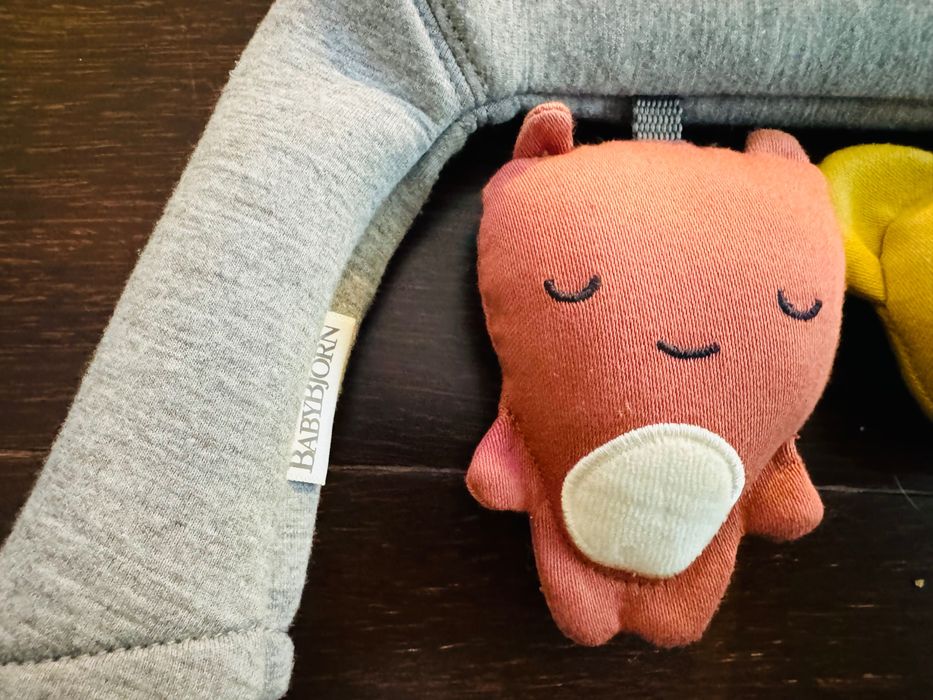 Brinquedo espreguiçadeira Babyjörn