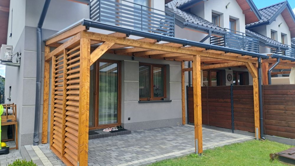 Pergole zadaszenia tarasów wiaty zabudowa tarasu