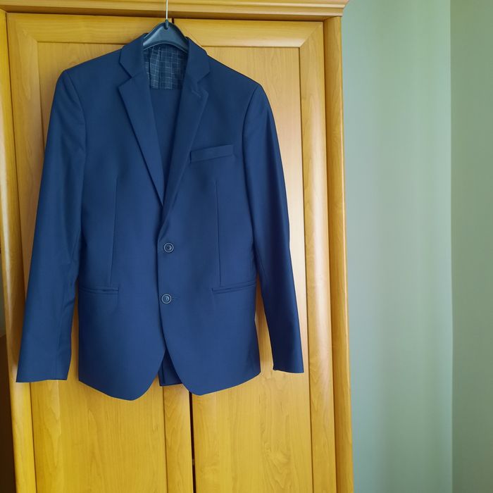 Garnitur męski na szczupłą osobę