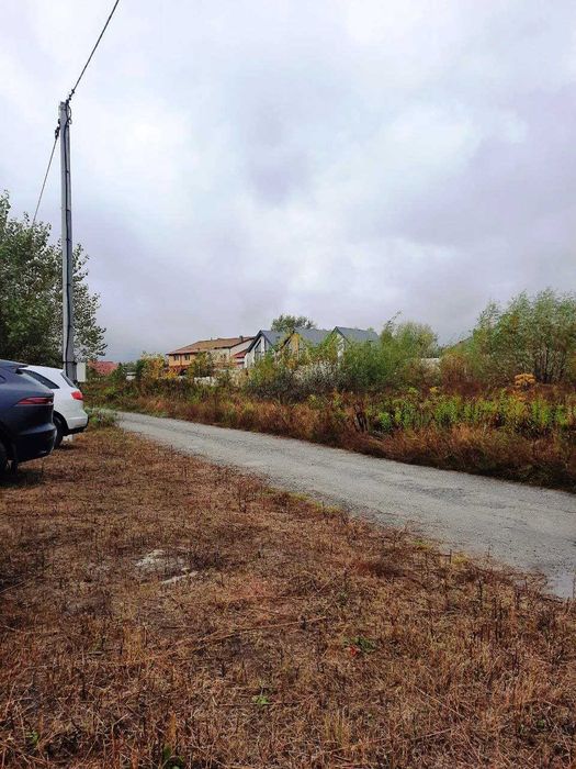 Бровари. Княжичі. 20сот під забудову (можл продаж 10с) асфальт, сусіди