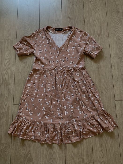 Сукні/плаття жіночі