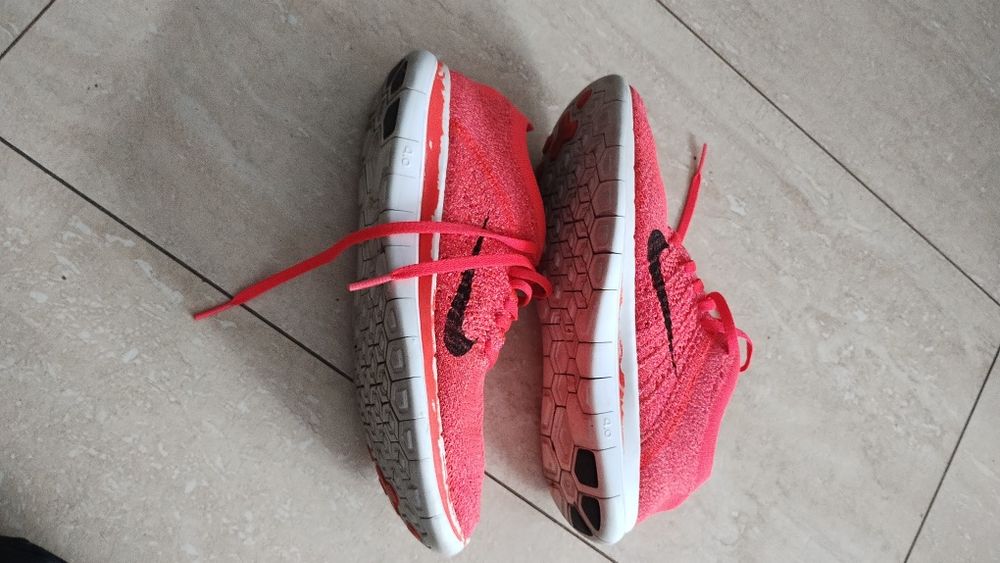 Buty do biegania Nike Free  Flyknit 4.0 rozmiar 40,5
