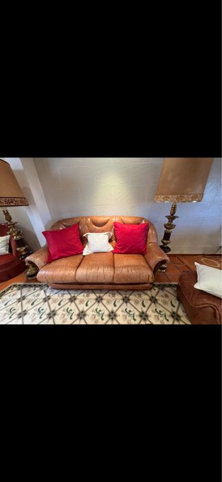 Sofa em pele otimo estado