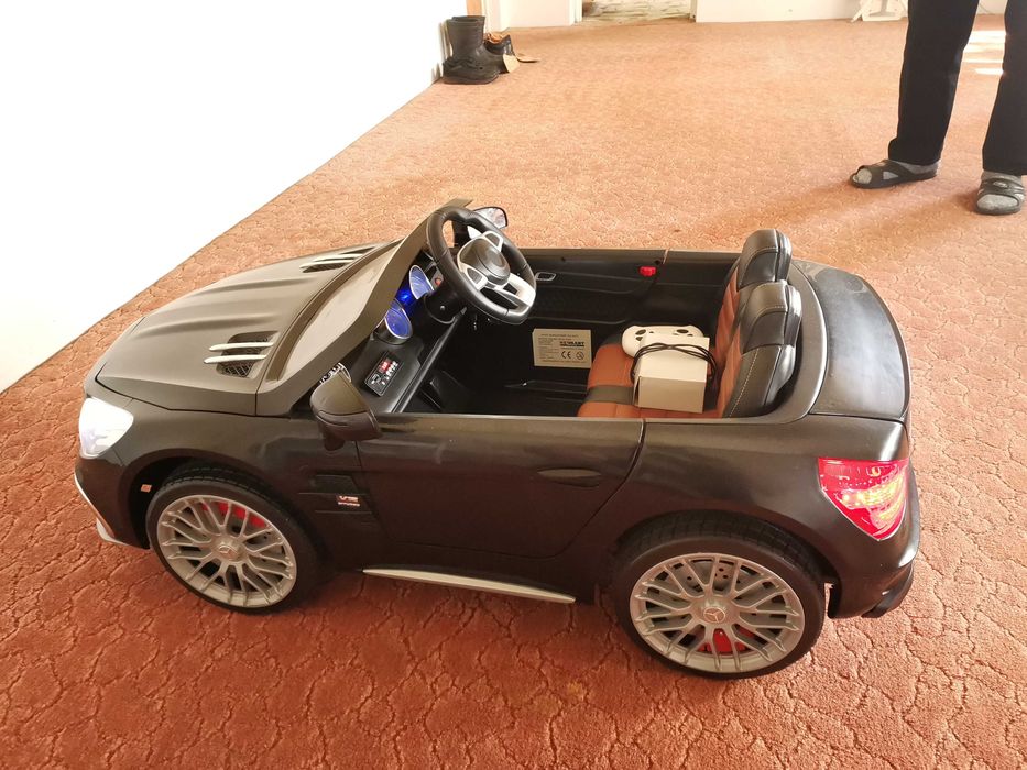 samochód elektryczny dziecinny Mercedes