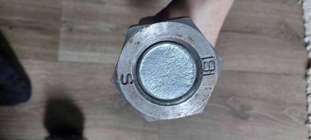 Болт с гайкой 2шт в сборе. М48х240