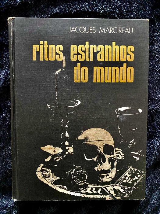 Lote 9 Livros Círculo de Leitores – OVNIs, Mistérios, Civilizações Antigas e Fenómenos Inexplicáveis – 1974/1983