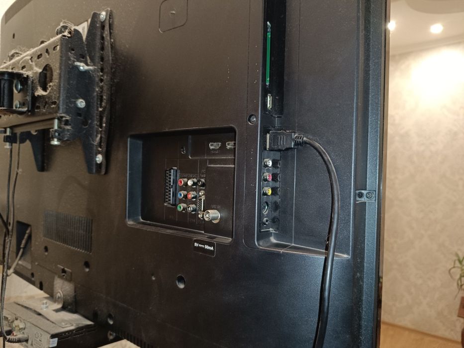 Телевізор Grundig 37