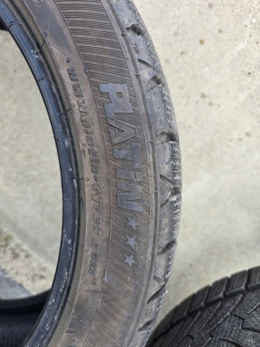 Platin 225/45 R18 XL.