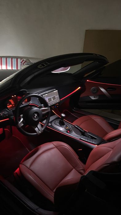 Vendo carro  Bmw Z4 2.5i  6 cilindros com 190CV com opcao de Gpl e gasolina