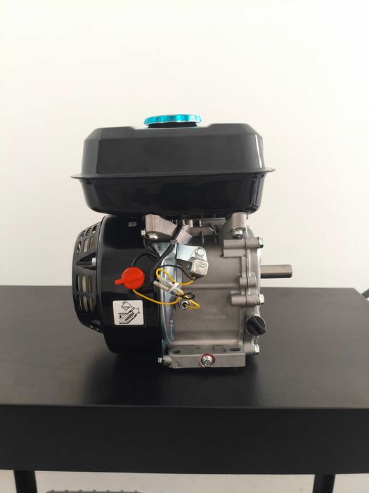 Motores 7.5cv 212cc 4 Tempos karting *em stock* (em preto)