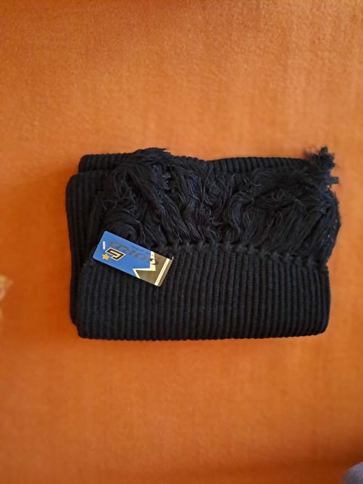 Шарф новий теплий.