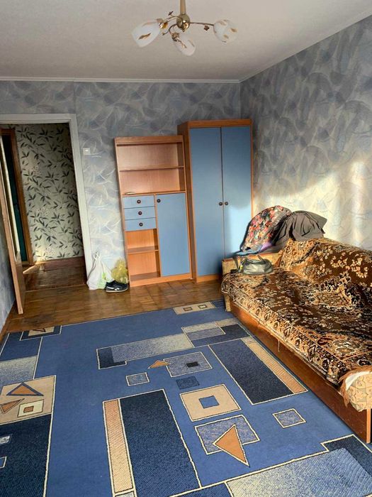 здається квартира,метро Лісова 20 хвилин пішки