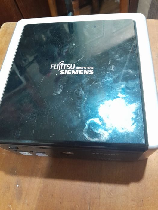 Міні системний блок Fujitsu Siemens Q5020(читати)