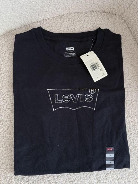 Футболка levis жіноча