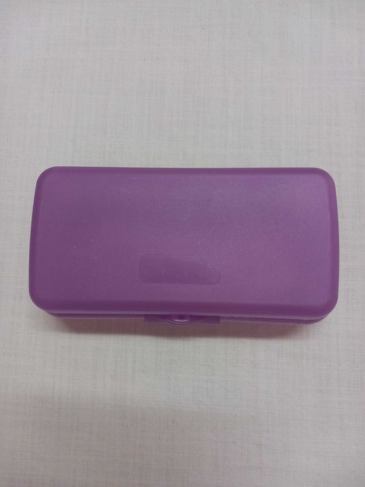 Lunch Tupperware64751664393603120