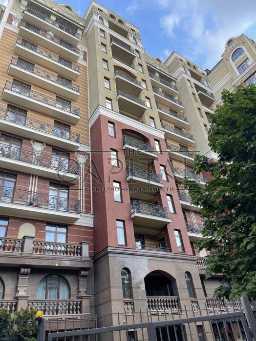 Продаж квартири 129м2 без ремонту в Ambassador house. , Франка 4б ТОП