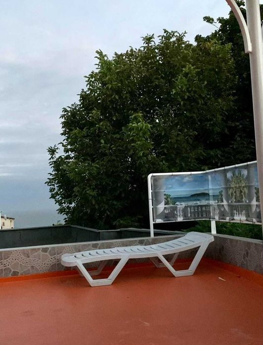 Продам коттедж возле моря ЛД