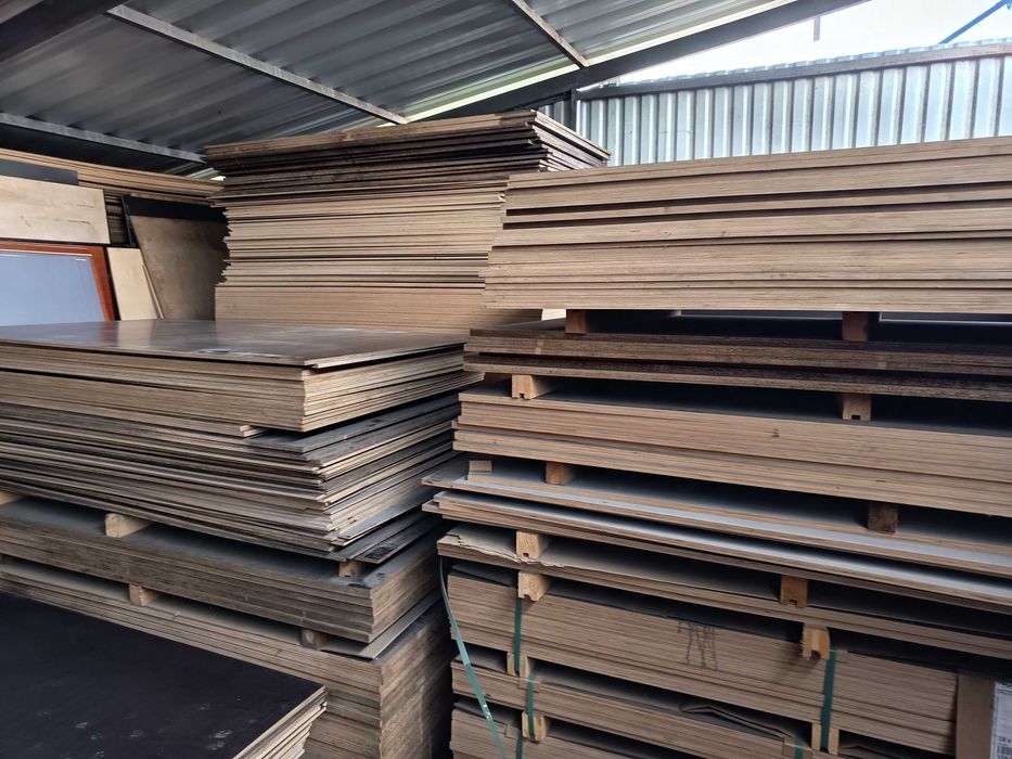 Półka sklejka wodoodporna laminowana 9mm  44x113cm półka i inne.