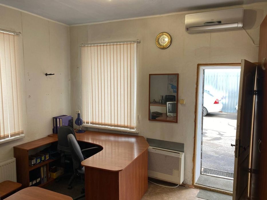Офис р-н Лагерного поля 20м 2500грн