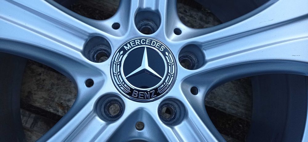 Felgi Koła Aluminiowe 235/60/R18 BRIDGESTONE 7.5mm 5x112 MERCEDES GLC