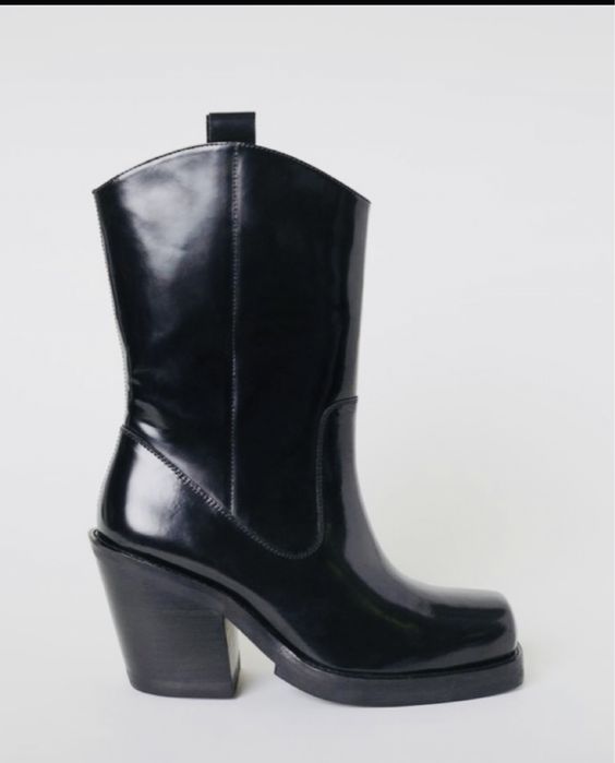 Botas hm studio collecion