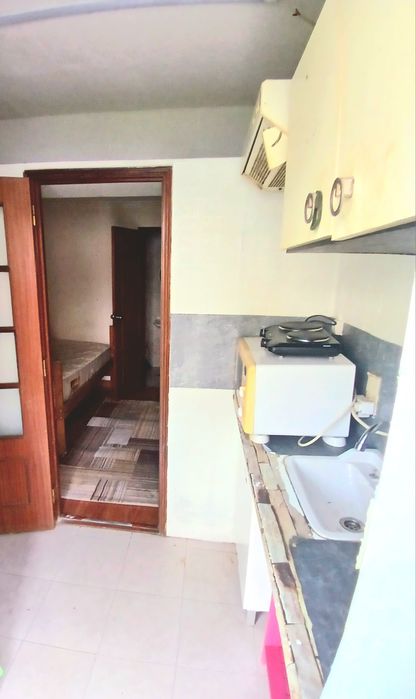 Garagem Externa Multifuncional – RINCHOA | Oportunidade