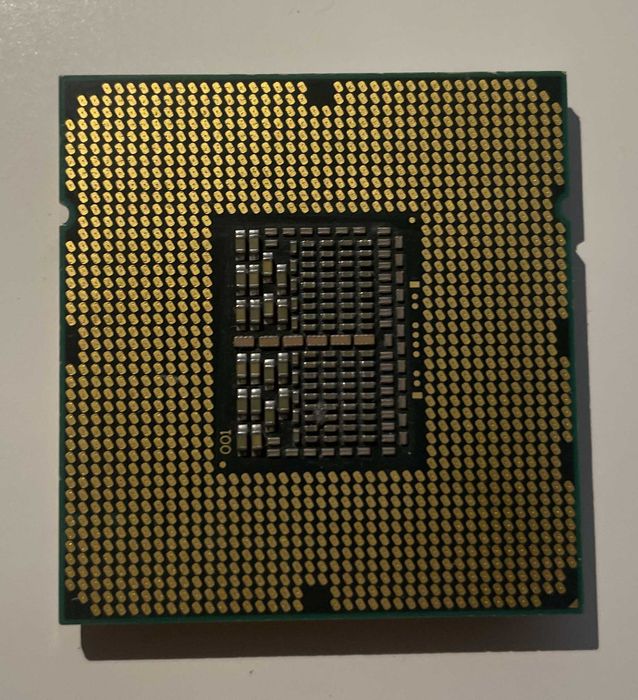 Procesory Intel Xeon W3540, Intel Core i5-2300, Intel Core i7-950