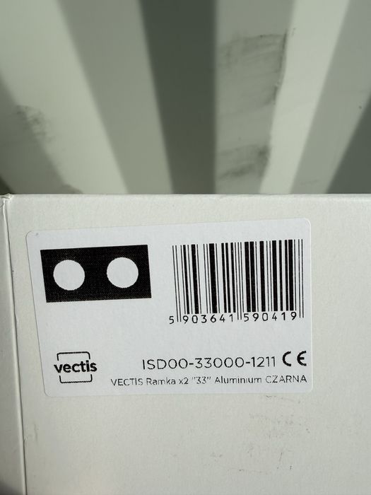VECTIS Ramka x2 ''33'' Aluminium CZARNA