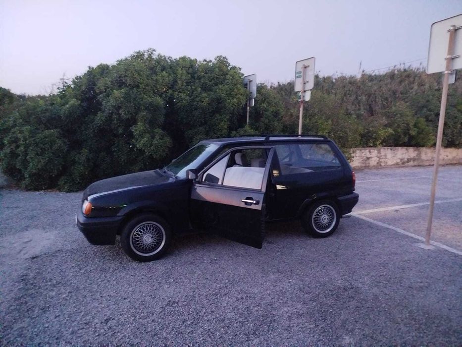 Automóvel polo 8c