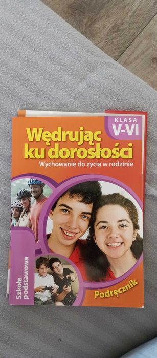Podręcznik Wędrując ku dorosłości V-VI