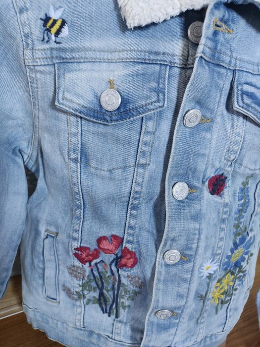 Джинсова куртка піджак з вишивкою на 9-10 років