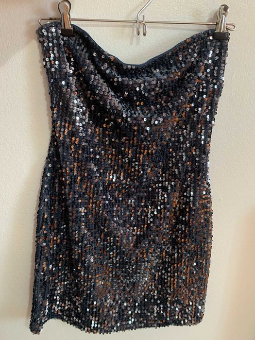 Vestidos praticamente novos S/M