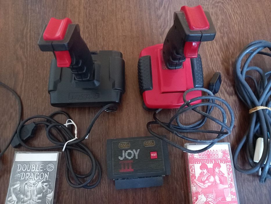 ZX Spectrum 128k +2 - 2 Joysticks -