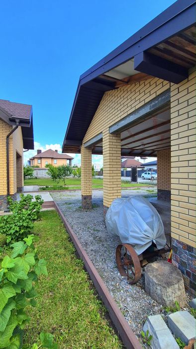 Продаж будинка на Віцскбуді