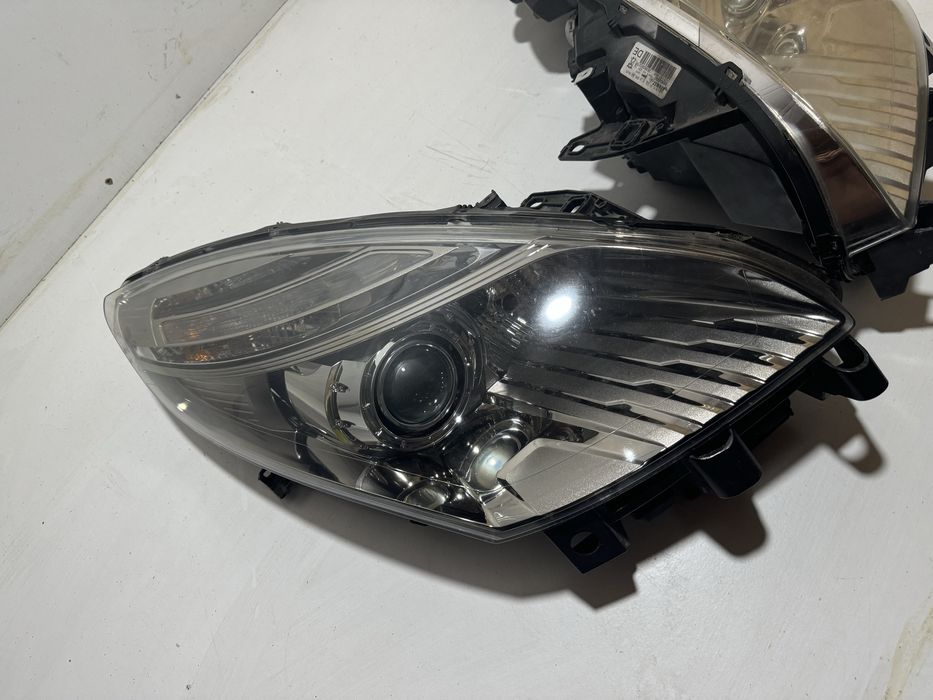 Renault scenic 3 фара ксенок біксенон розбірка
