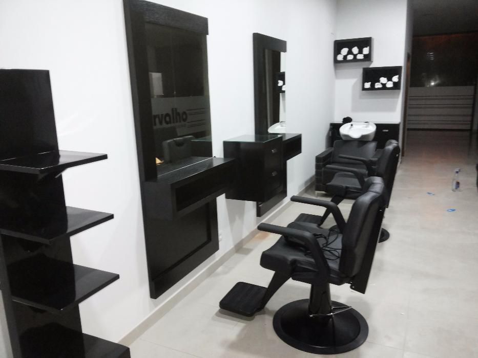 Mobiliário para barbearia fabricamos o seu modelo barato