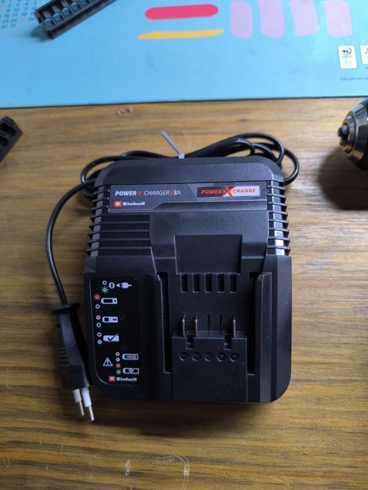 Aparafusadora Einhell 18/60(gama profissional, brushless)