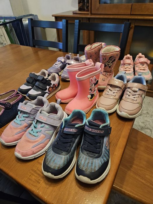 Sapatilhas, Botas e Sabrinas de criança