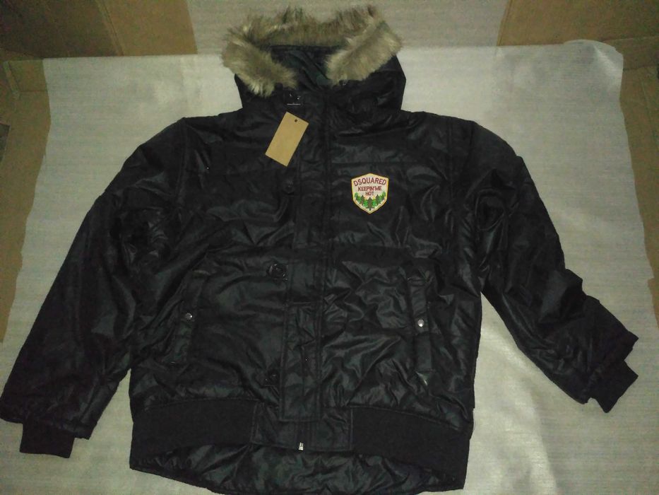 Куртка новая, пуховый воротник