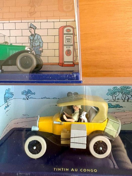 Brinquedos carros do Tintin
