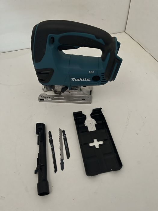 Wyrzynarka 18V LXT typ T skok 26mm Makita DJV180Z body