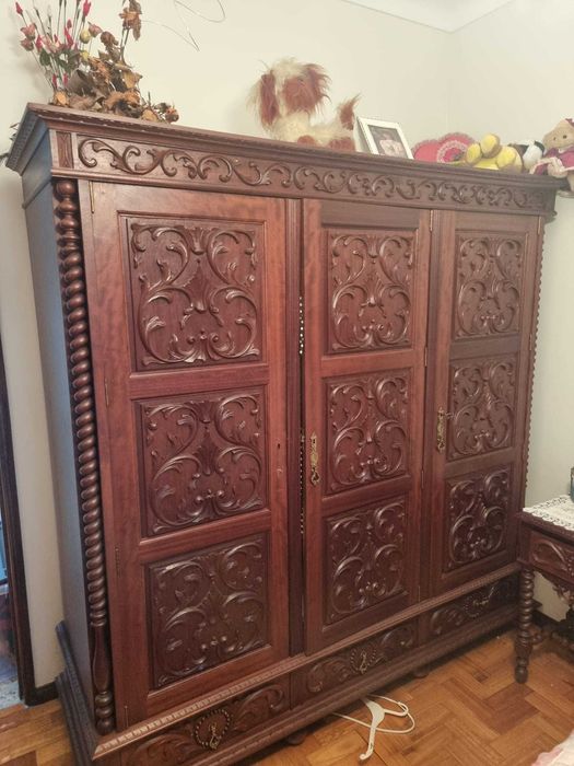 Conjunto quarto antigo madeira maciça