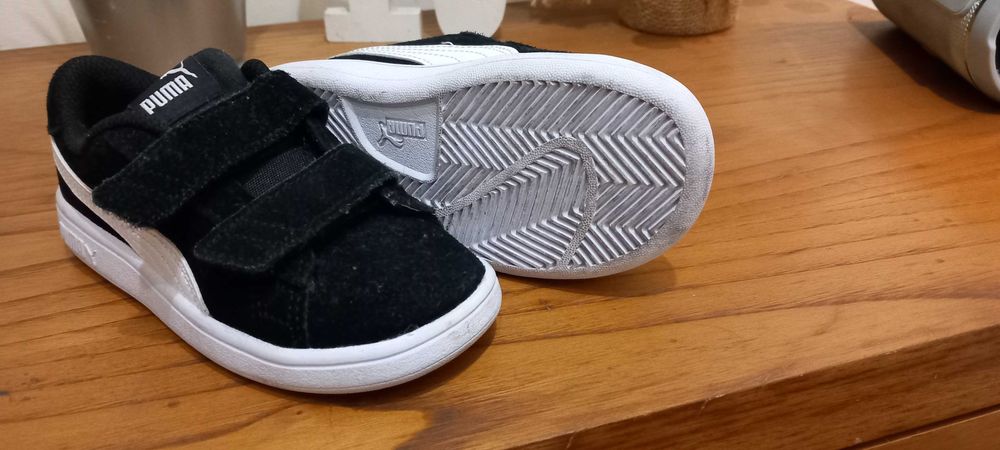 Sapatilhas criança Puma tam. 26
