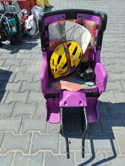 Fotelik rowerowy+zaczep+kask