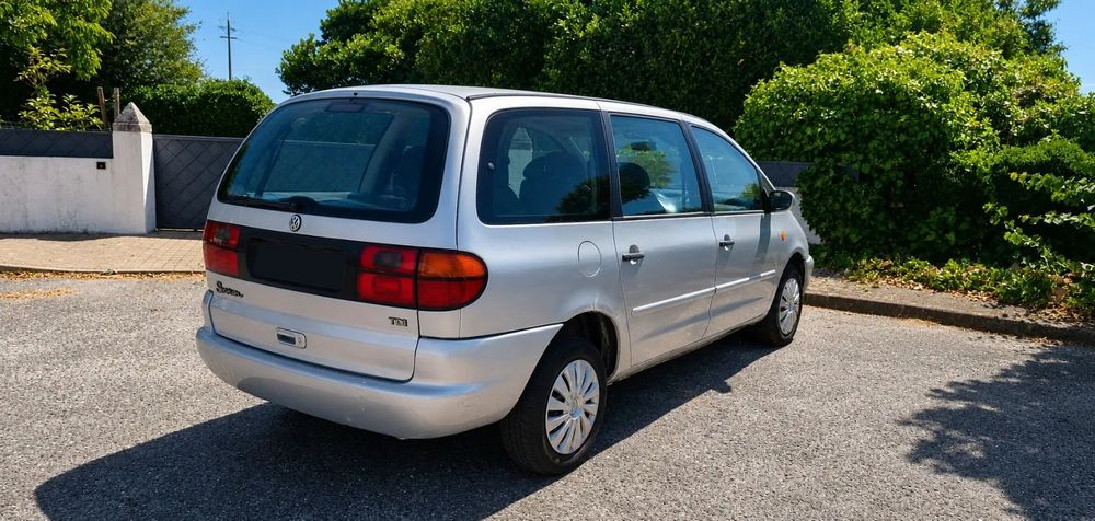 VW Sharan 1.9 TDi CL 5L