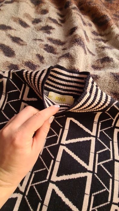 Свитер,светр теплий