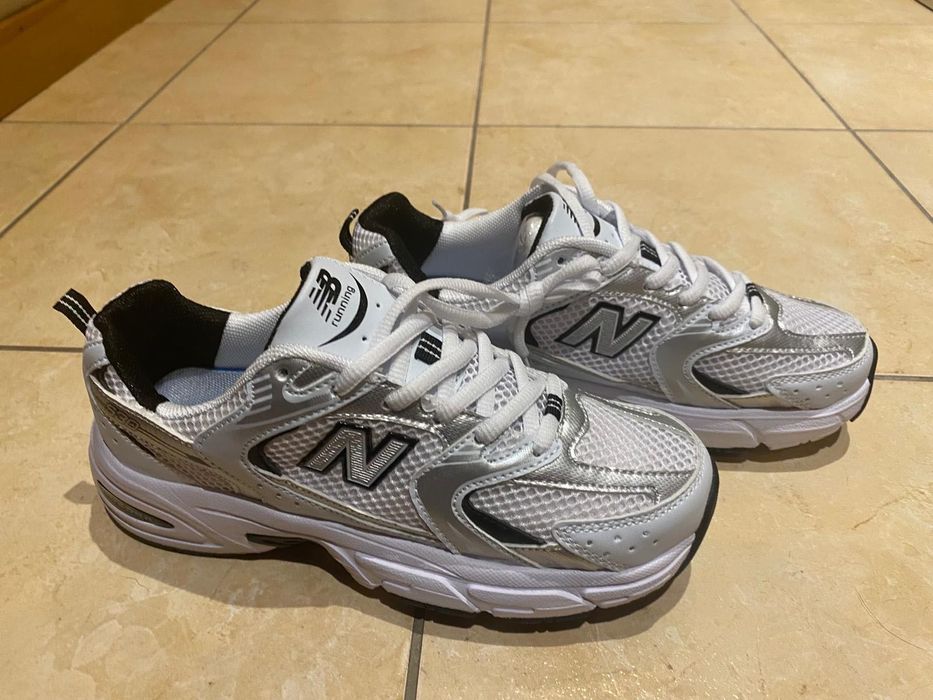 Sapatilhas NB 530
