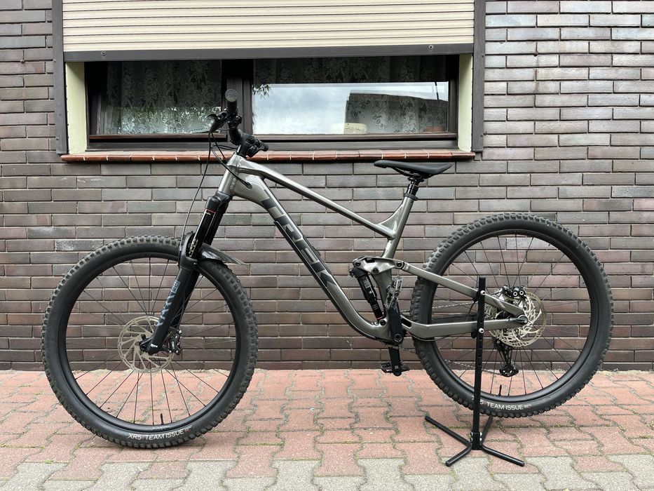 Trek Slash 7 2023 (dartmoor, propain, yt, giant, canyon)